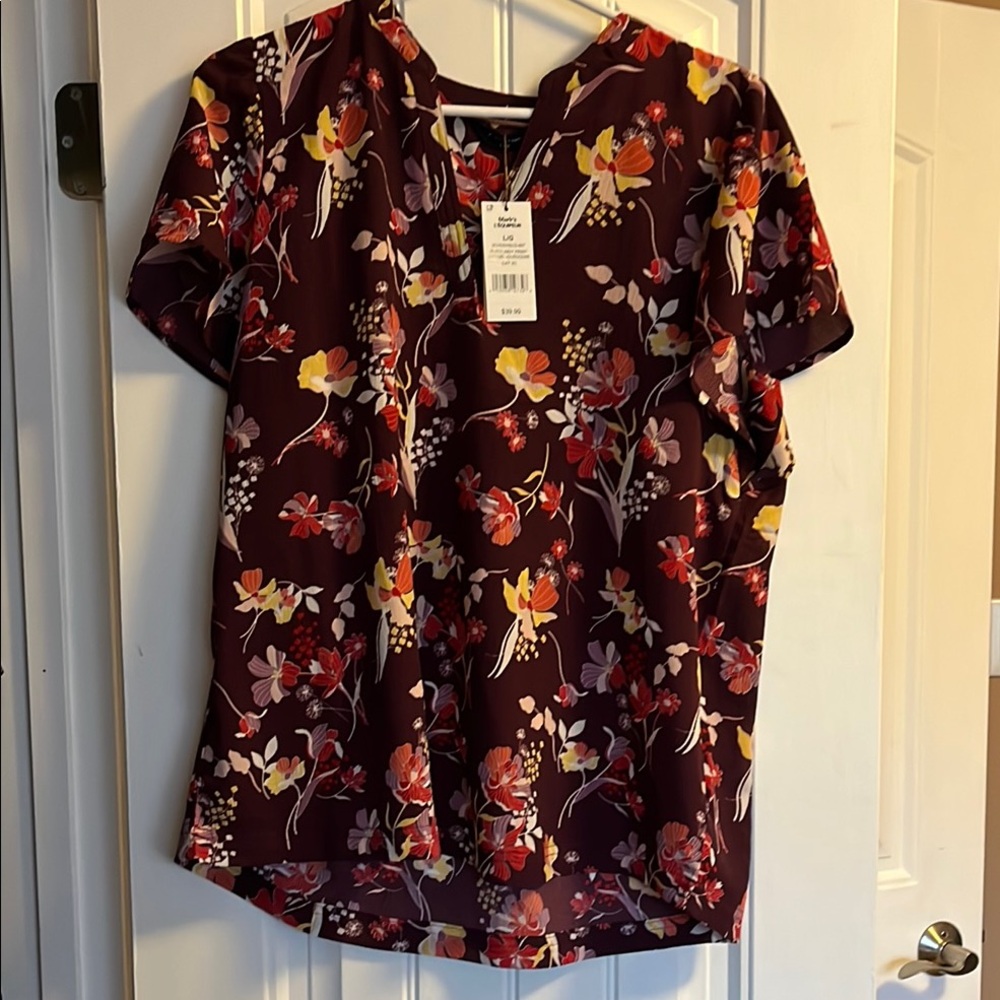 Floral Women's Top - Burgundy